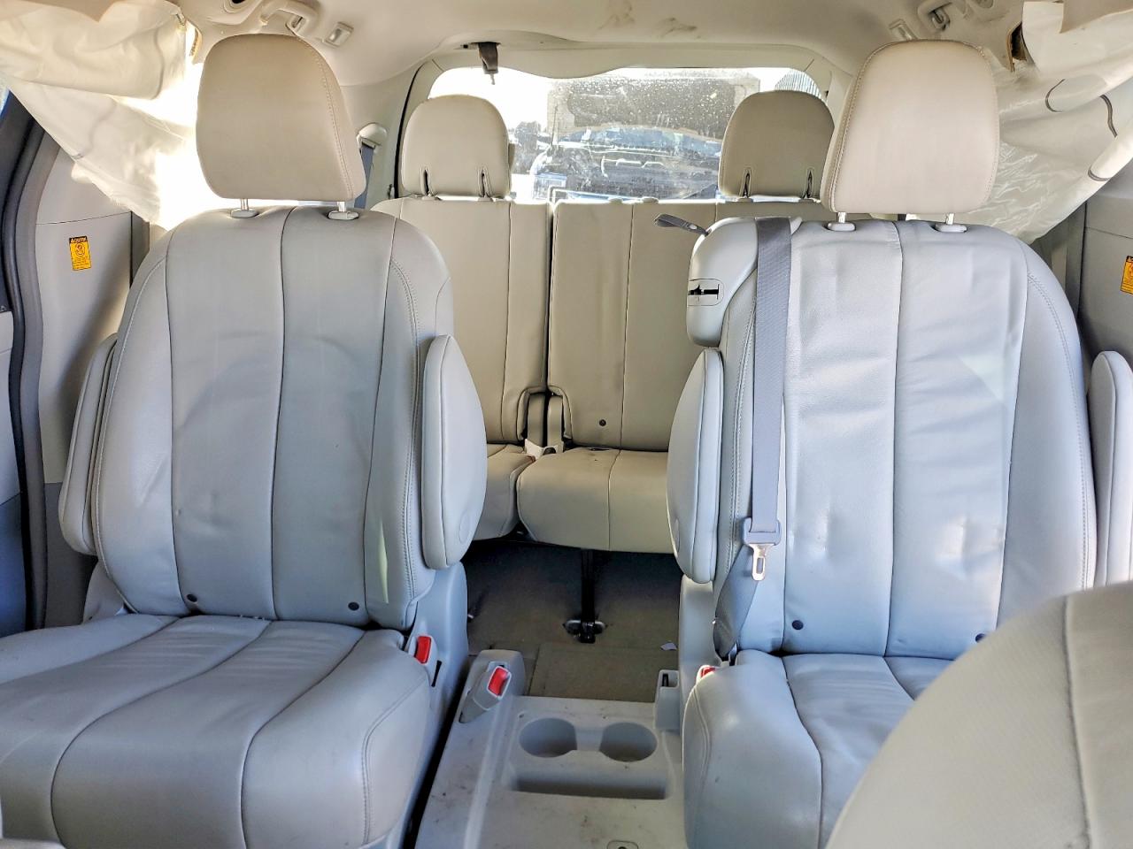 Toyota Sienna Xle