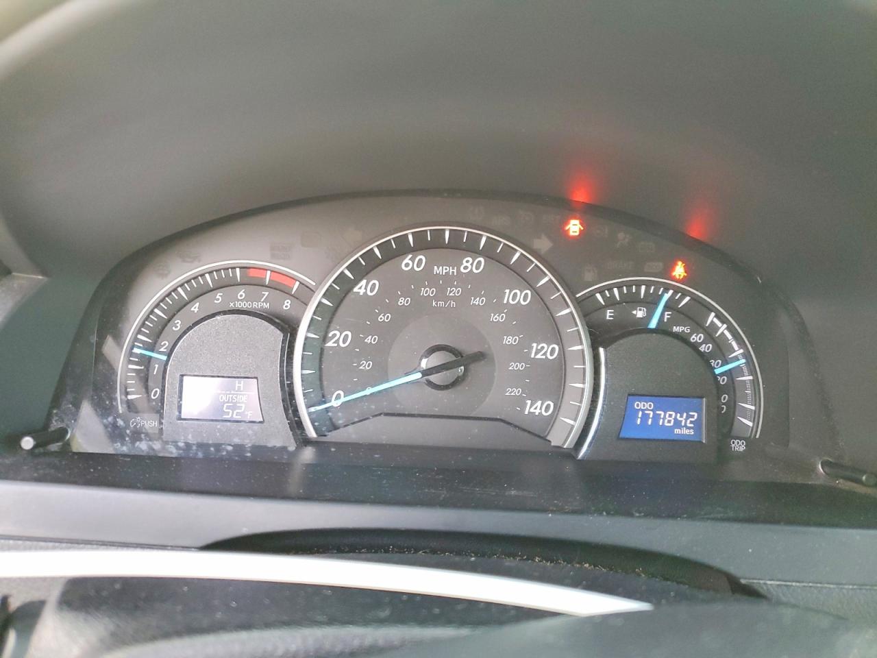 Toyota Camry Le