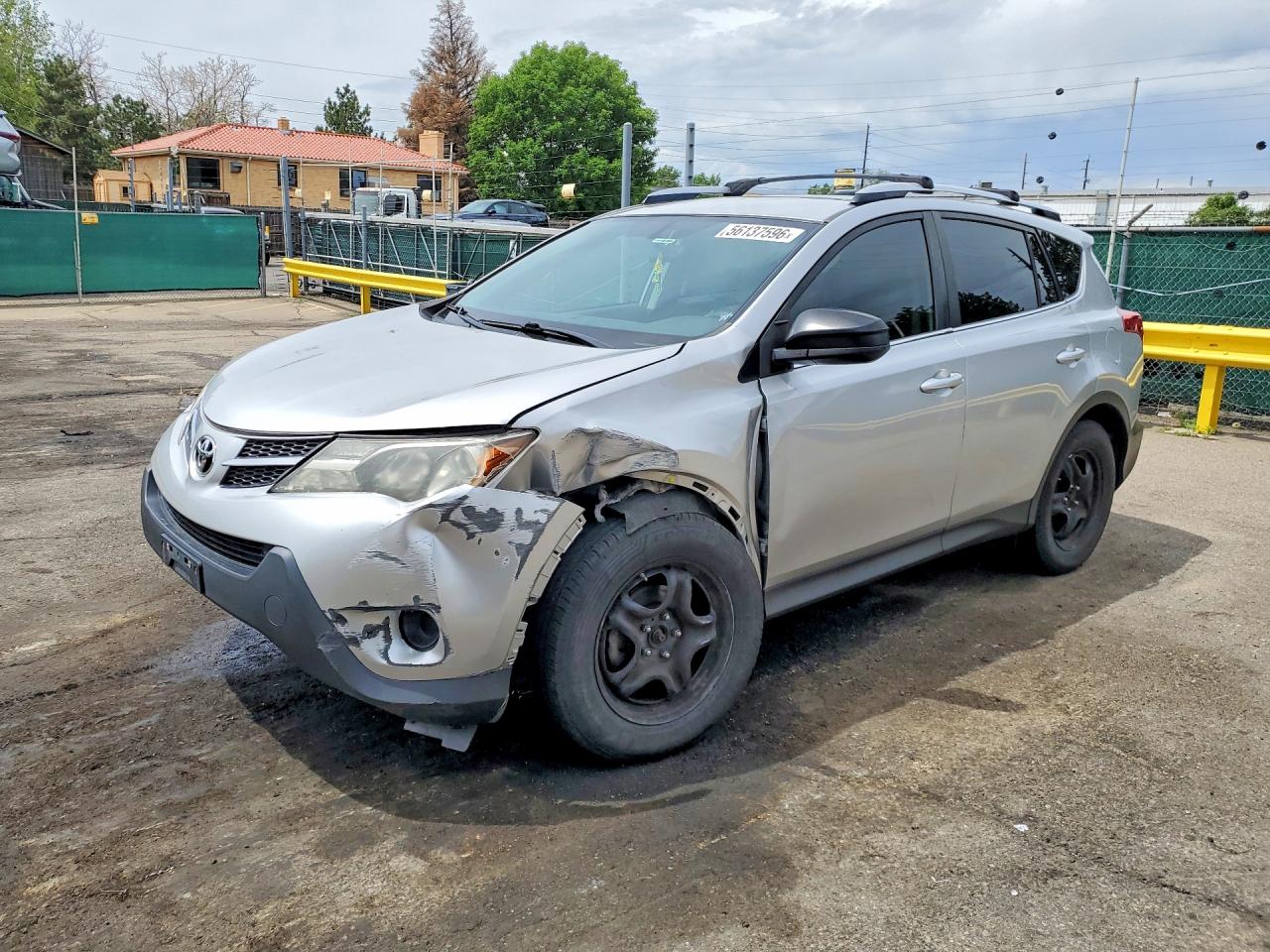 Salvage Toyota RAV4 Image