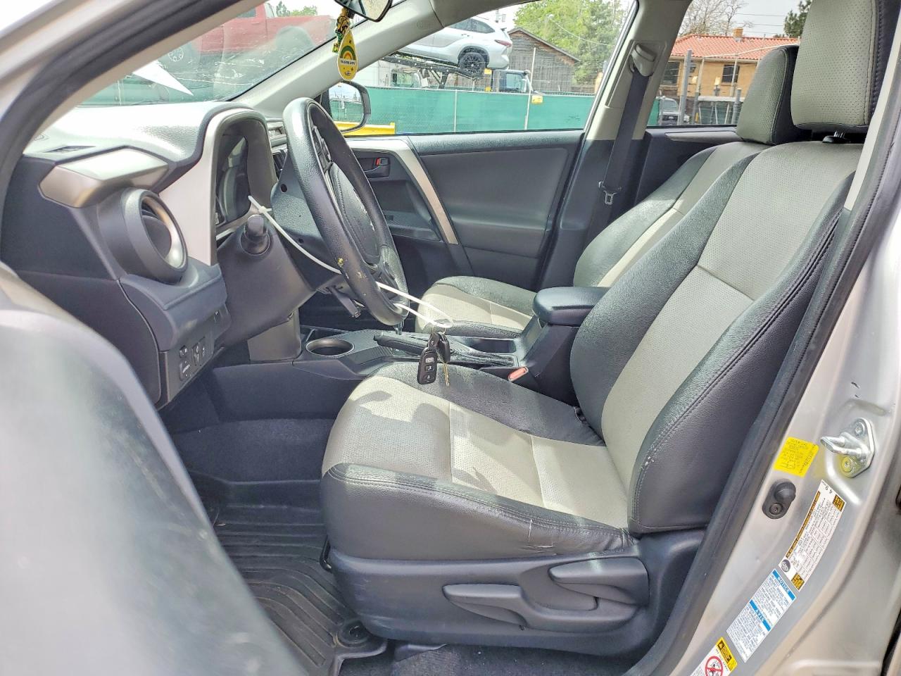 Toyota RAV4 Le