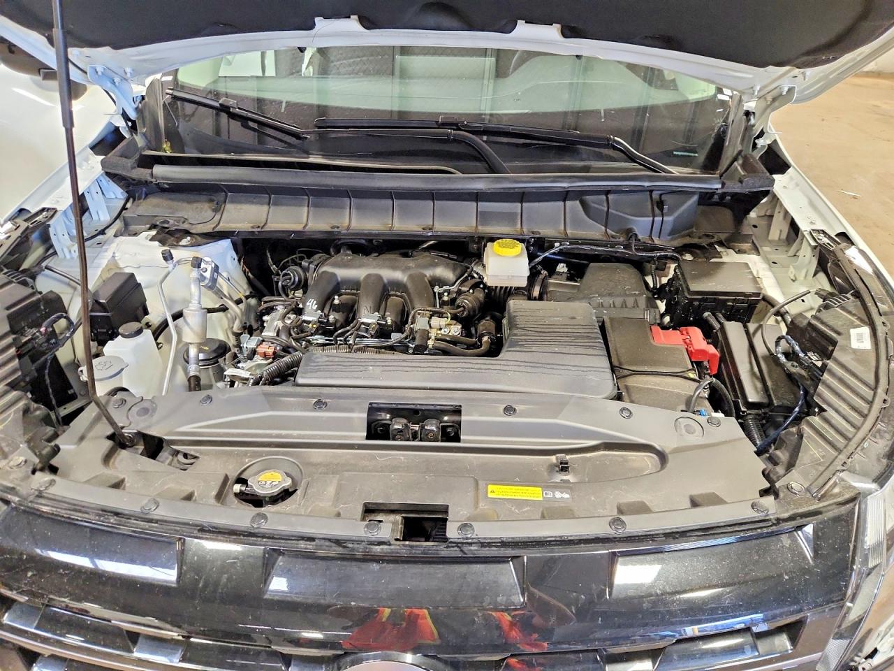 Nissan Pathfinder Sv