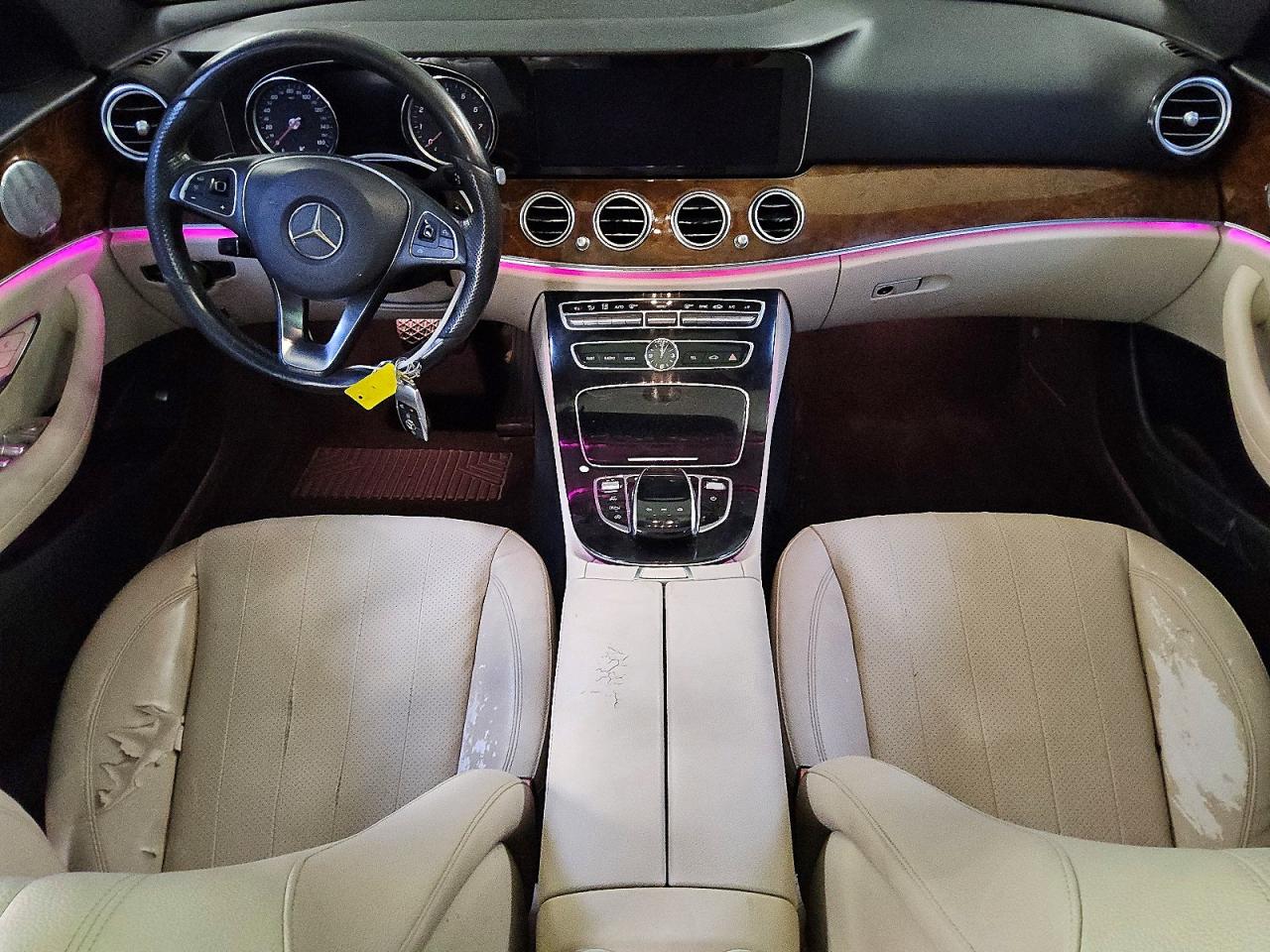 Mercedes-Benz E-Class 300