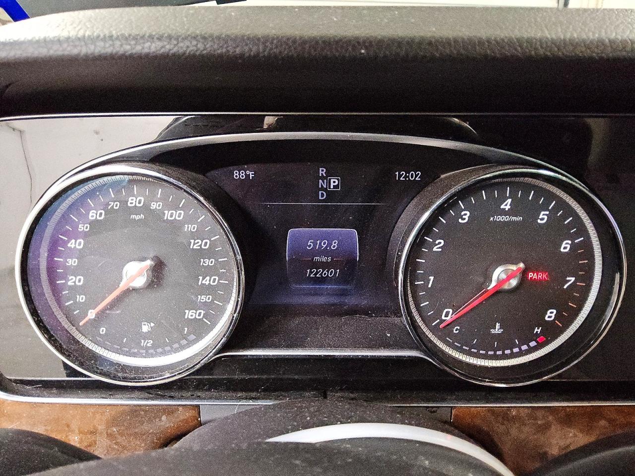 Mercedes-Benz E-Class 300