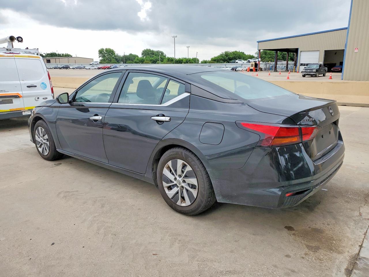 Nissan Altima S