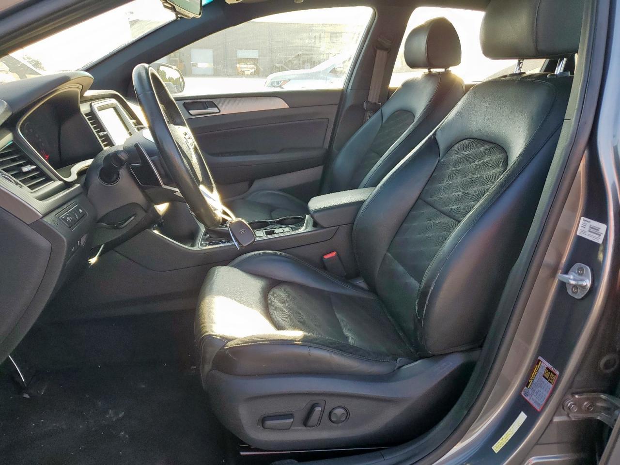 Hyundai SONATA Sport