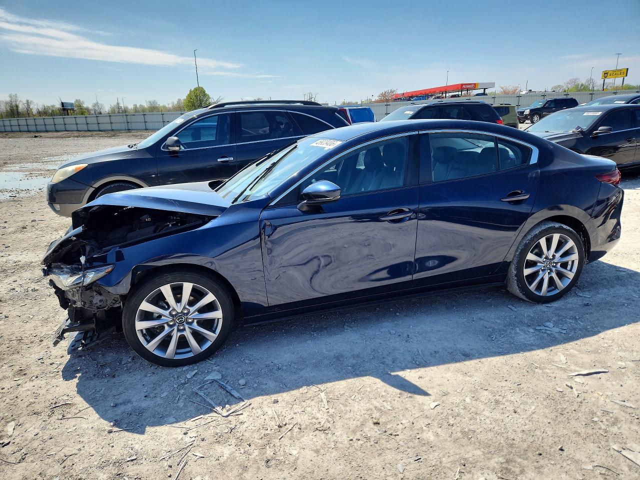 Salvage Mazda 3 Image