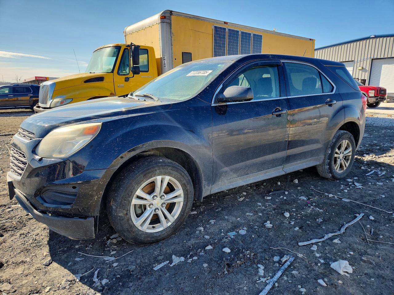 Salvage Chevrolet Equinox Image