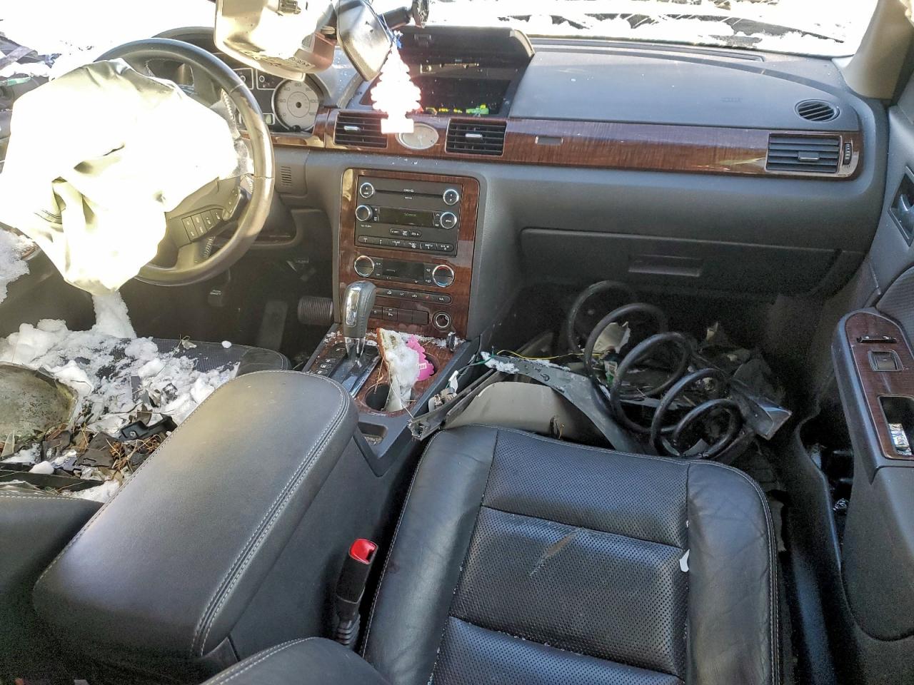 Ford Taurus Limited