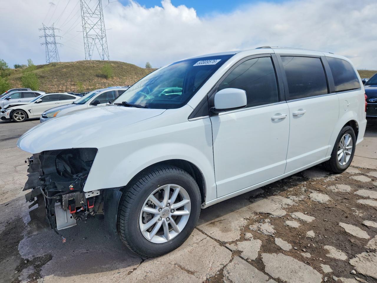 Salvage Dodge Caravan Image