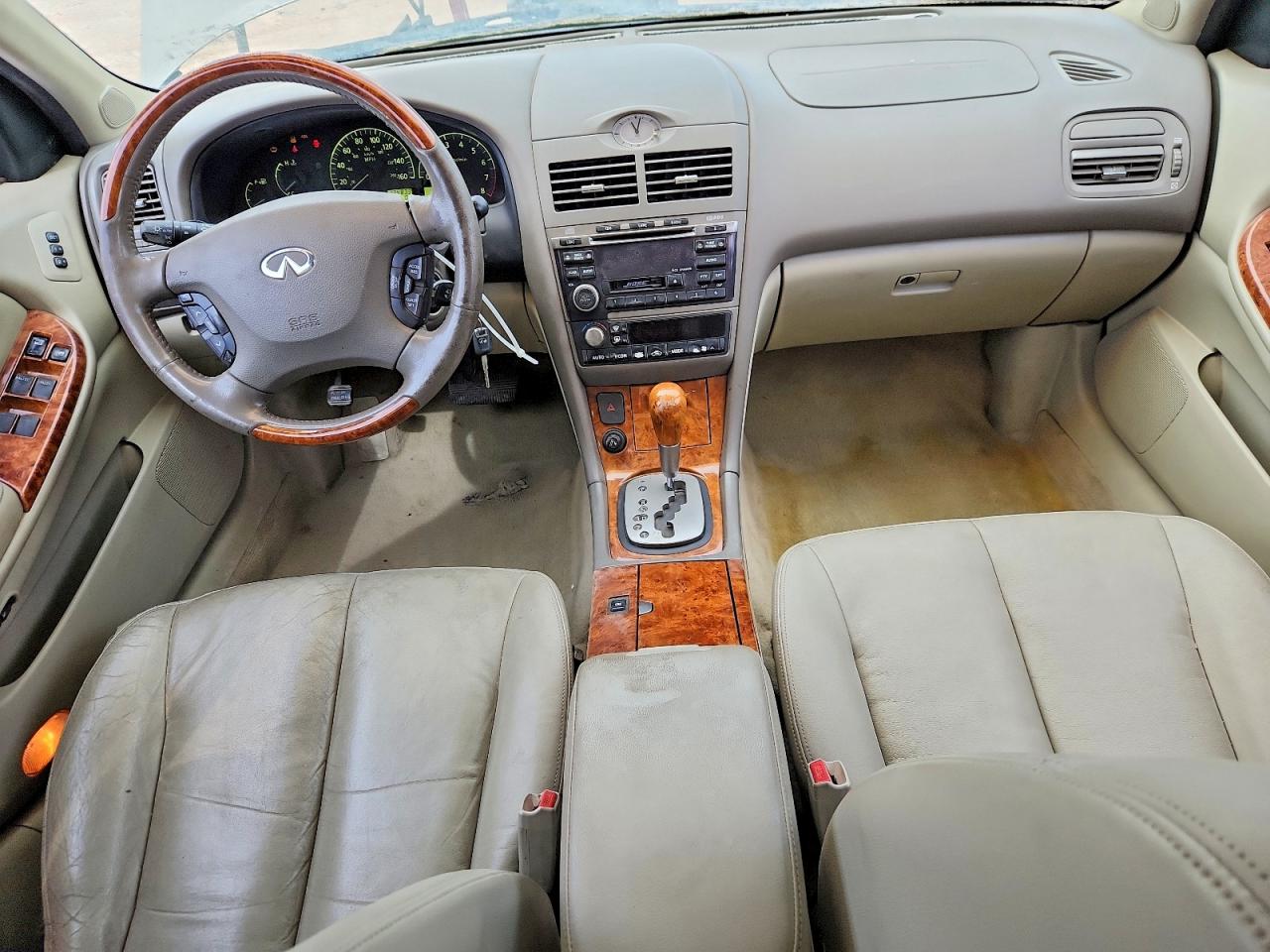INFINITI I35 Base Base