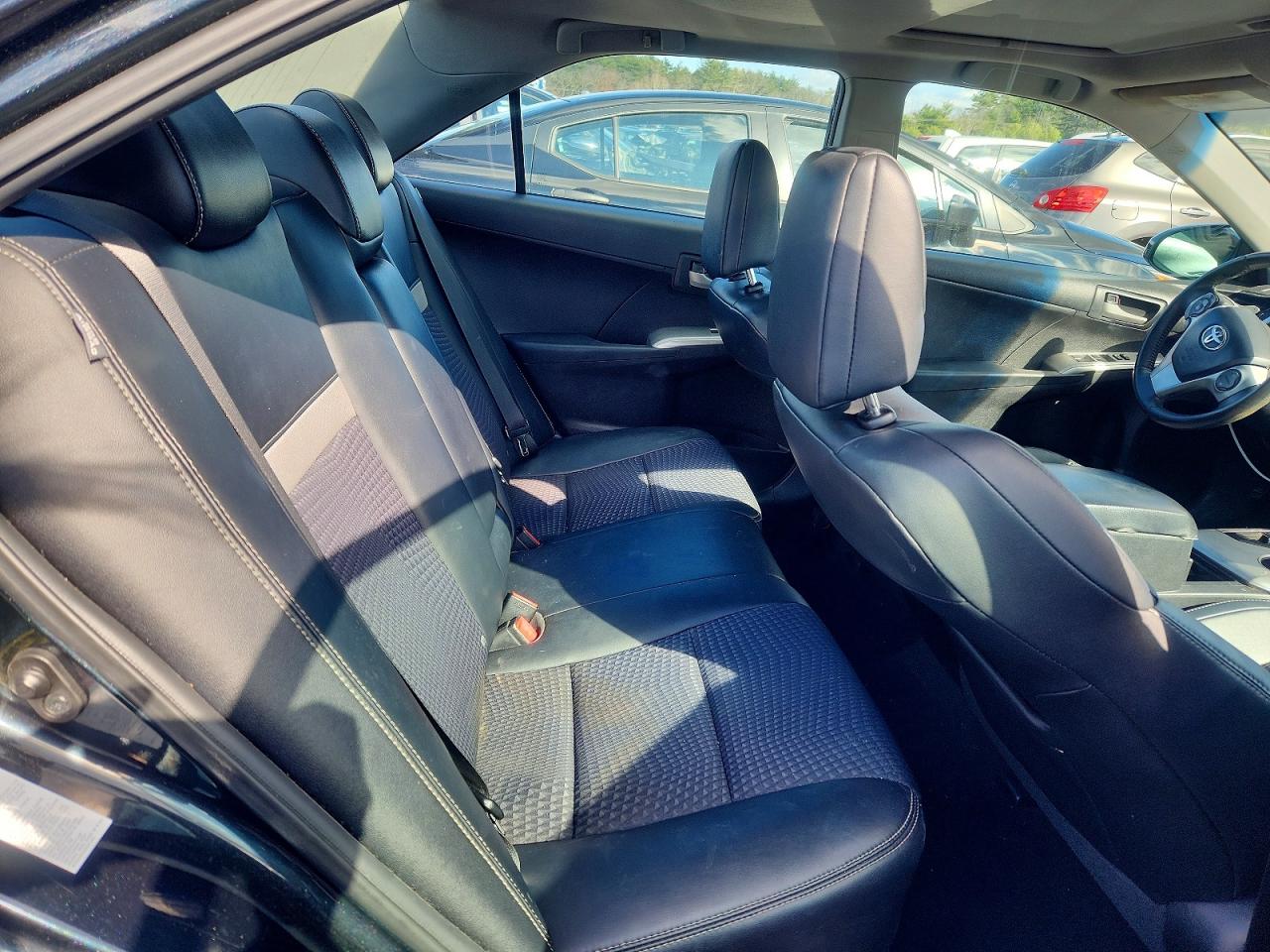 Toyota Camry Se