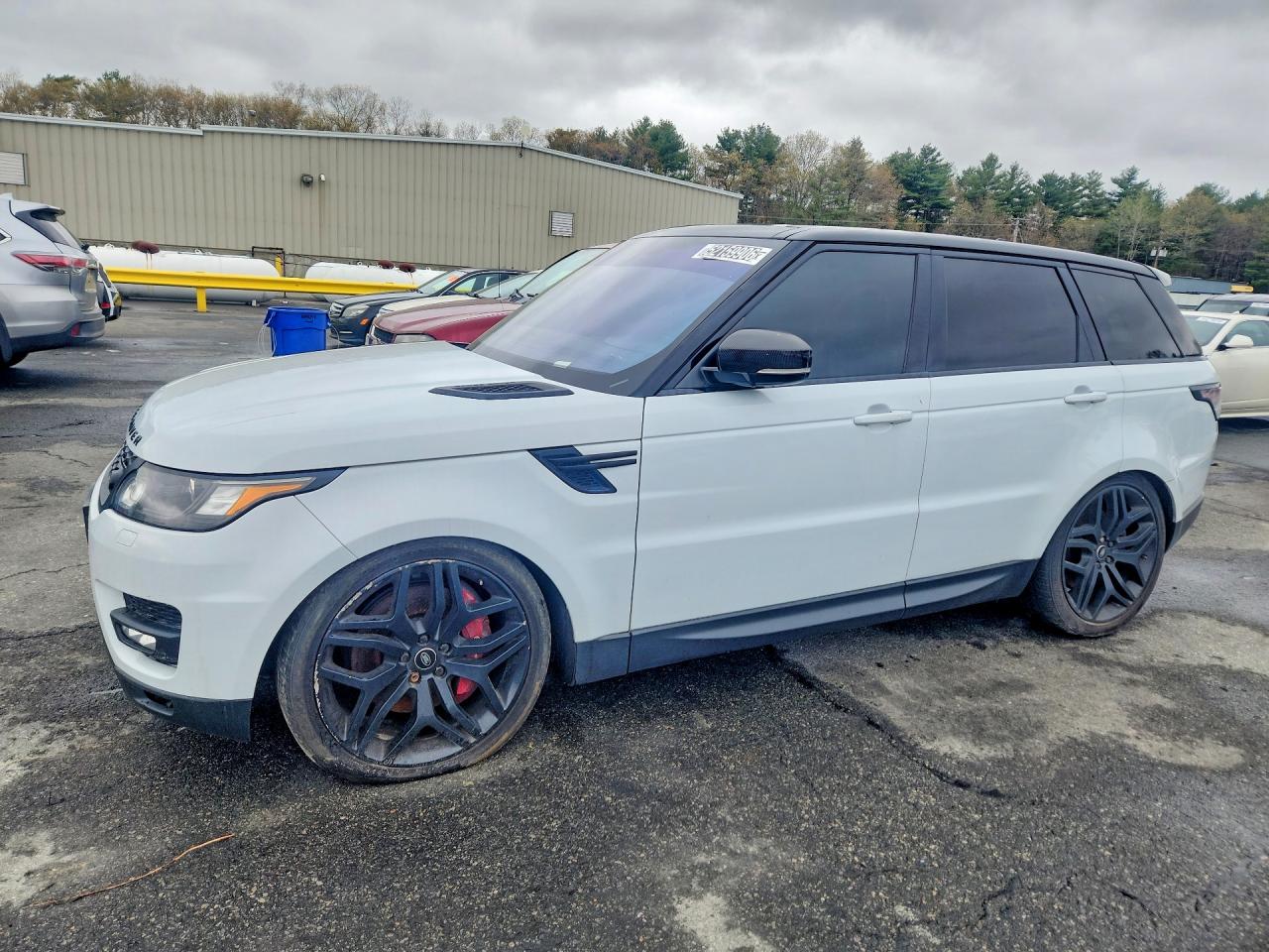 Salvage Land Rover Range Rover Image