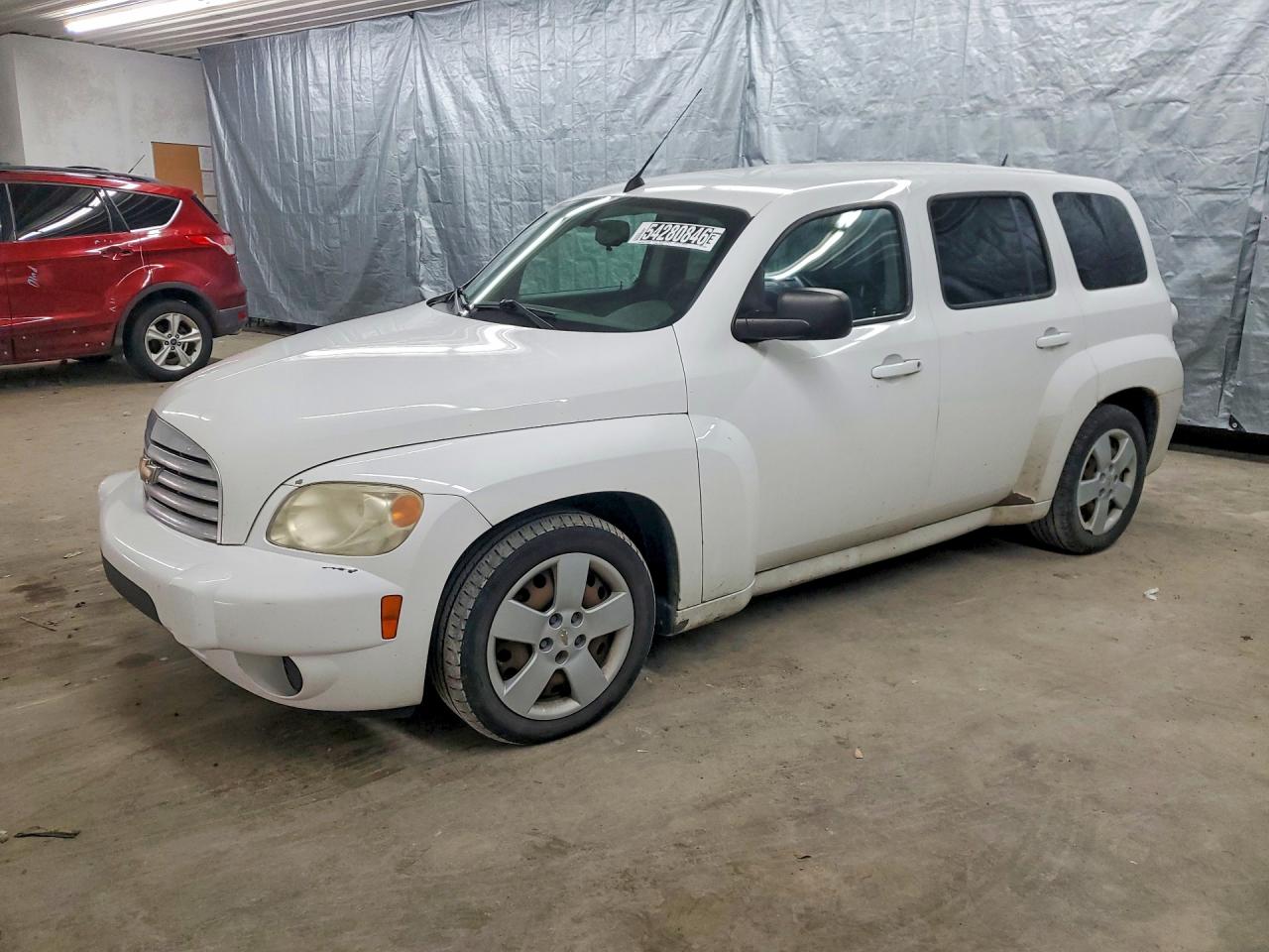 Salvage Chevrolet HHR Image