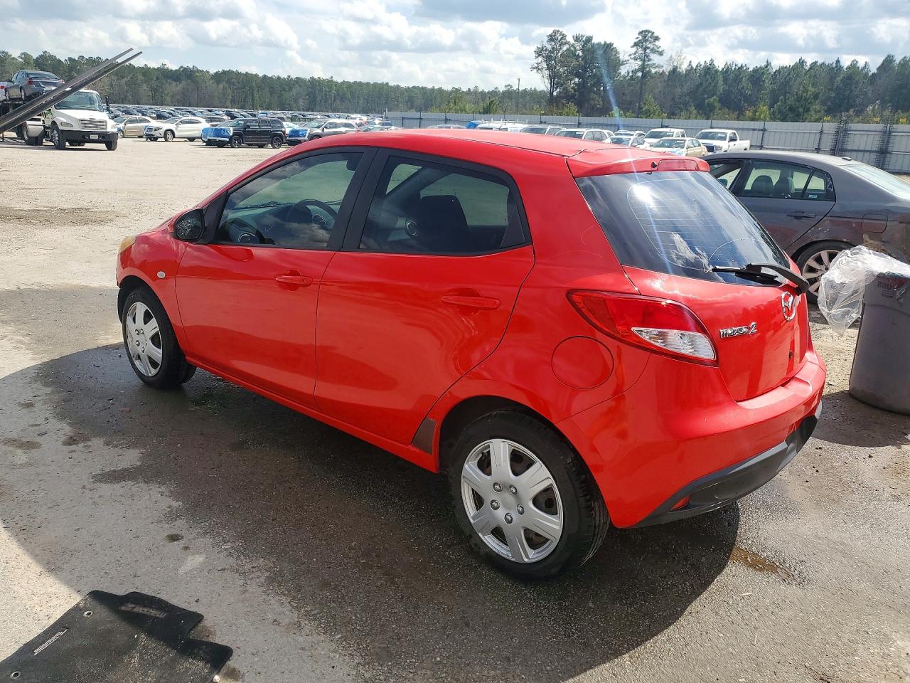 Mazda 2