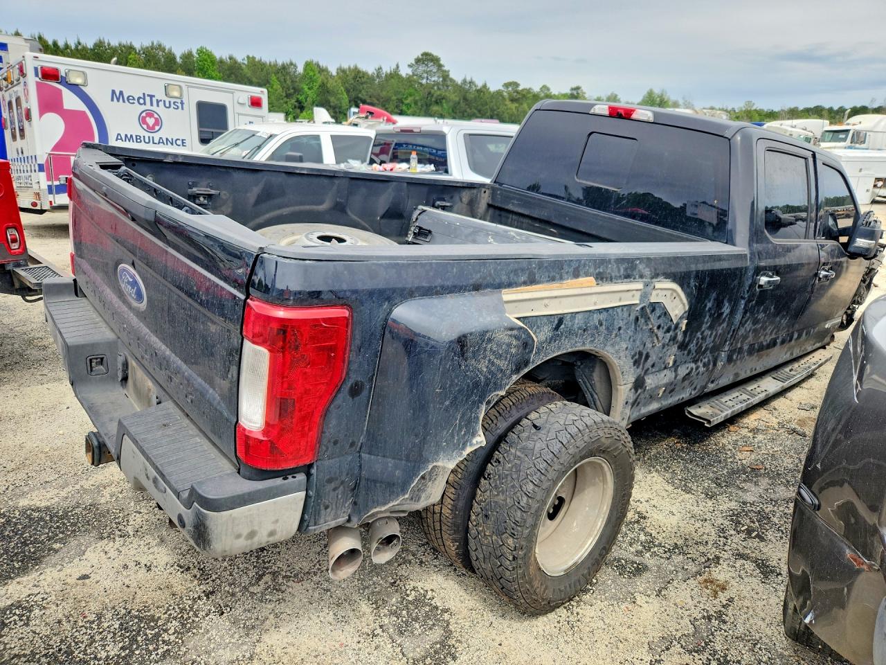 Ford F-350 Super Duty
