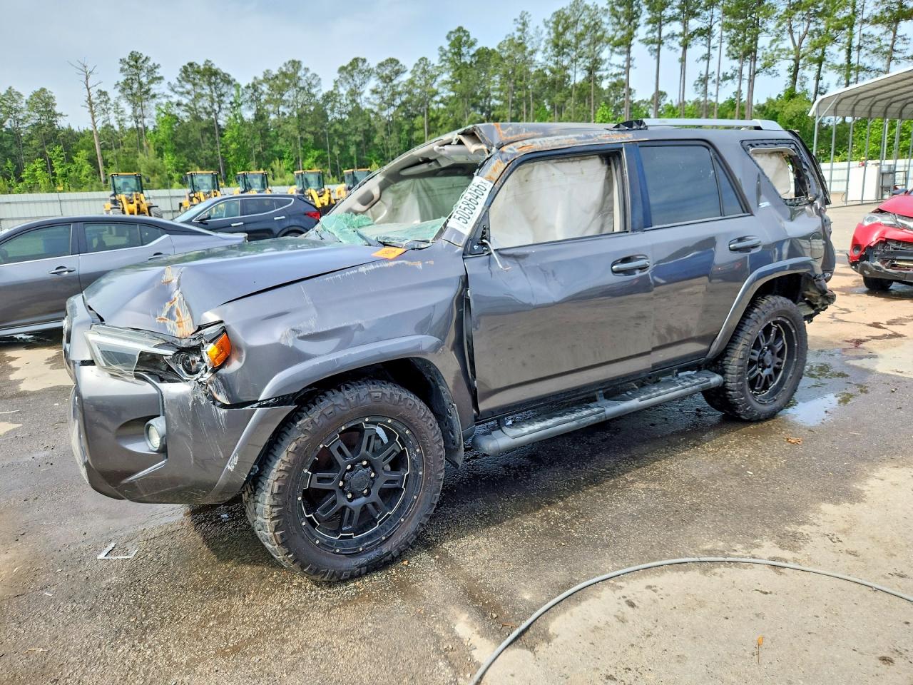Salvage Toyota 4Runner Image
