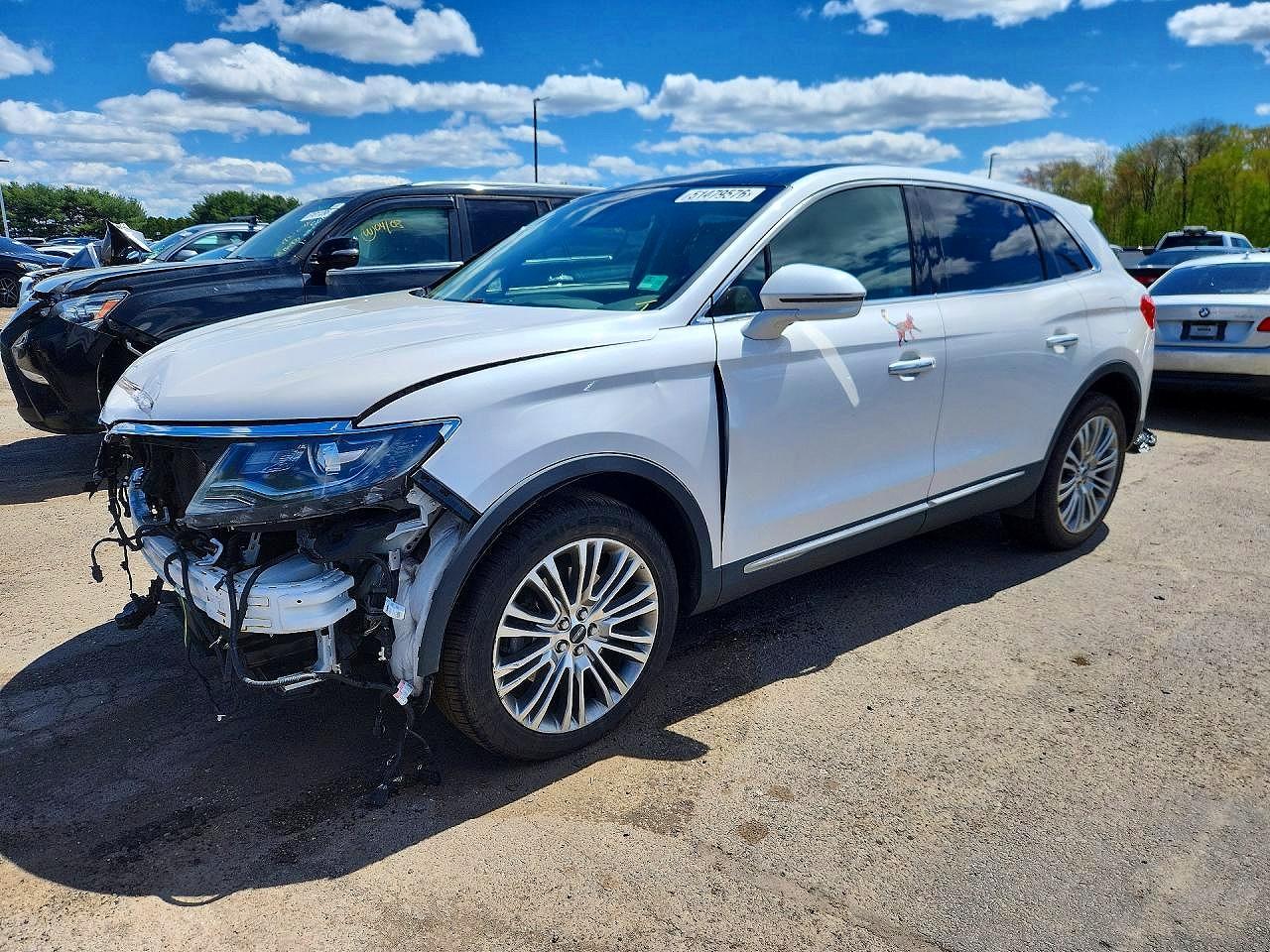 Salvage Lincoln MKX Image