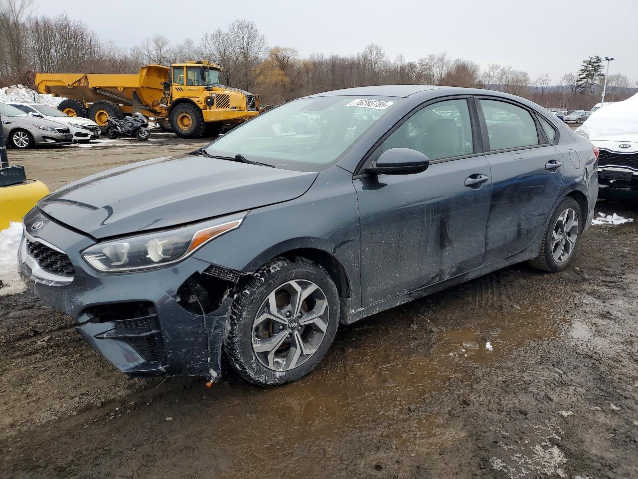 Salvage Kia Forte Image