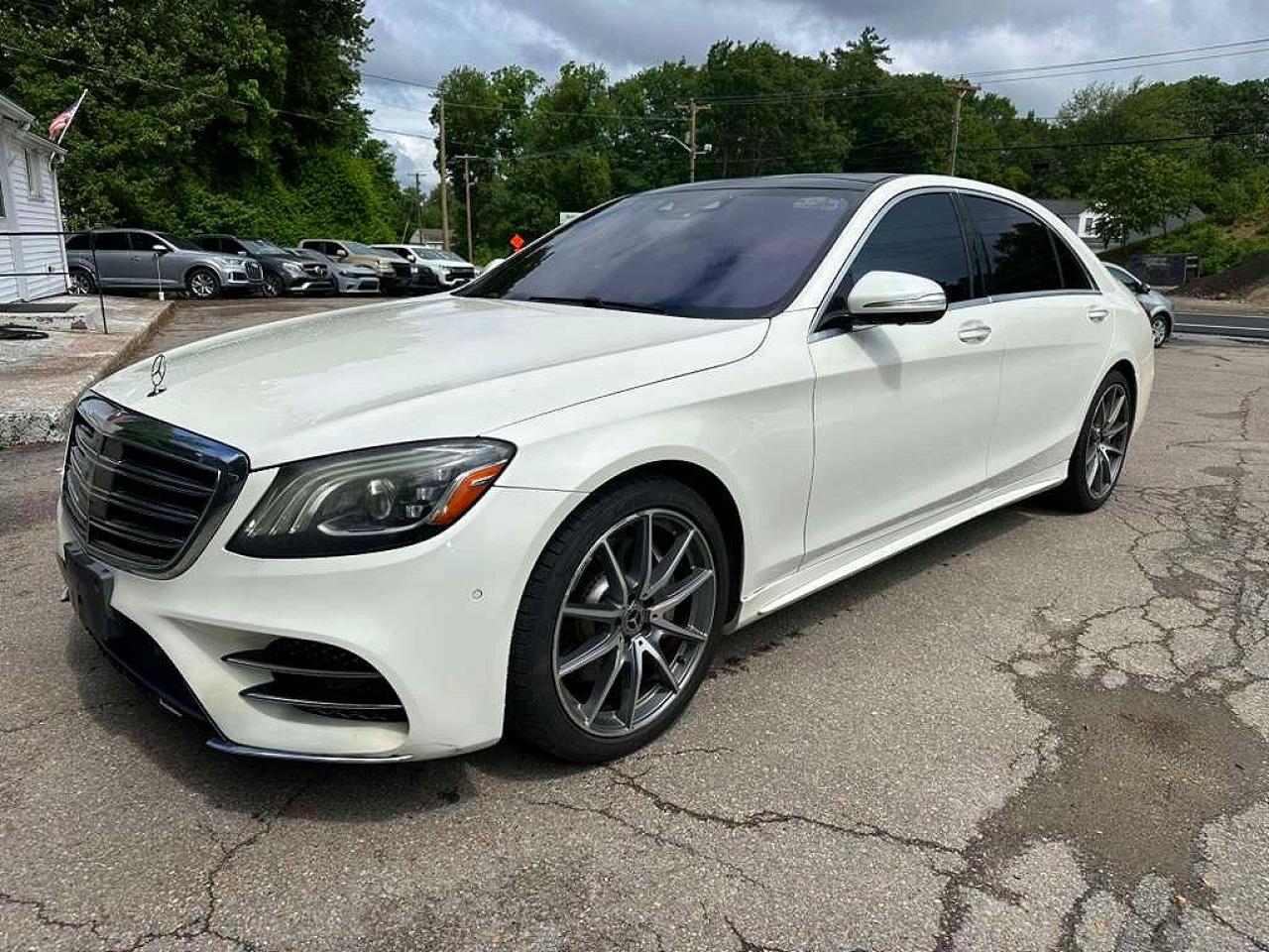 Salvage Mercedes-Benz S-Class Image