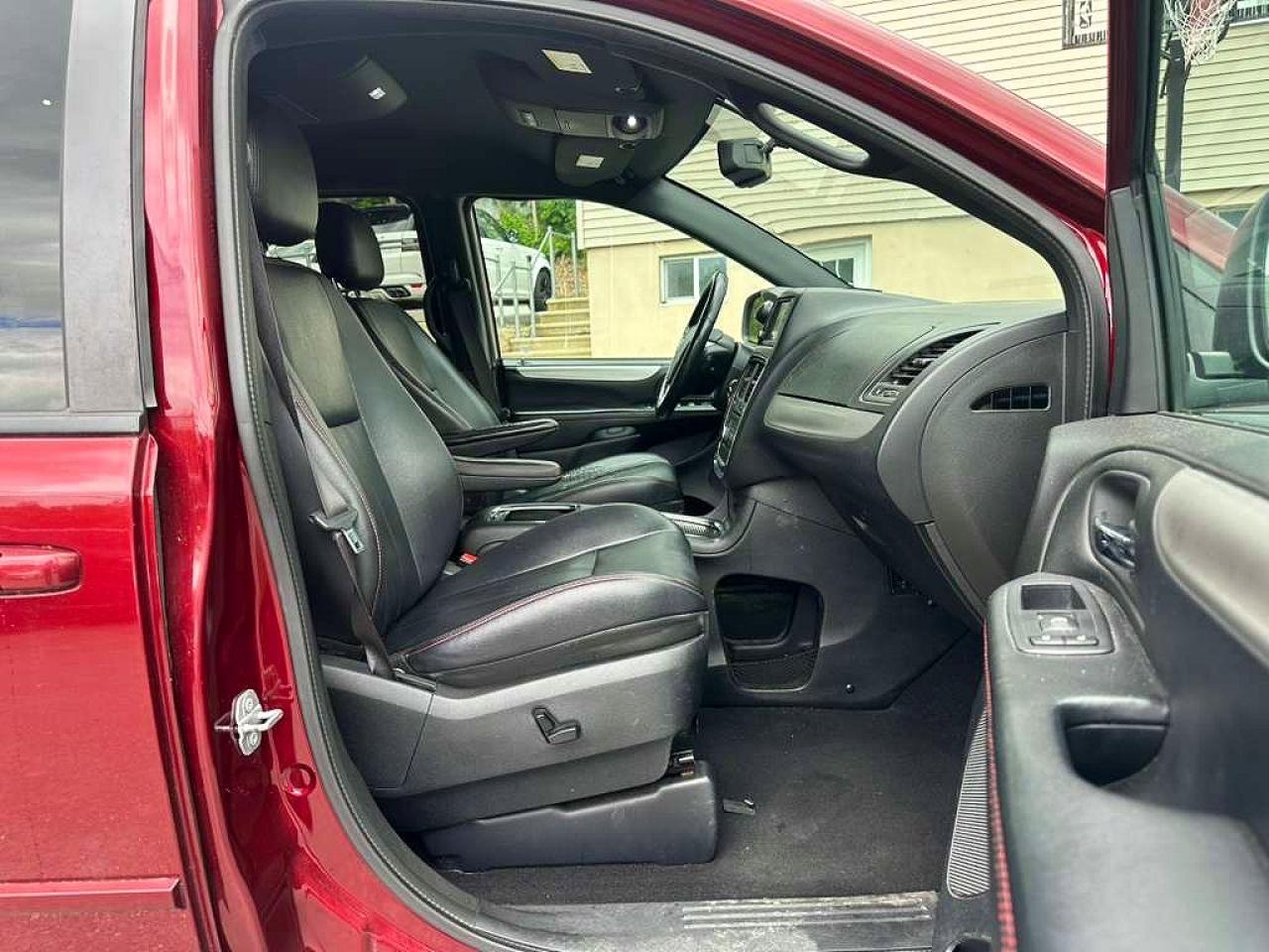 Dodge Caravan Gt