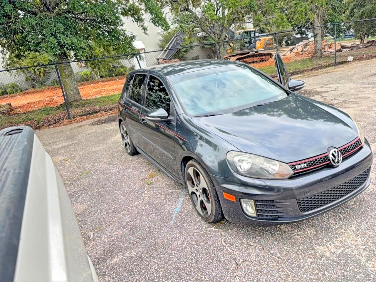 Salvage Volkswagen GTI Image