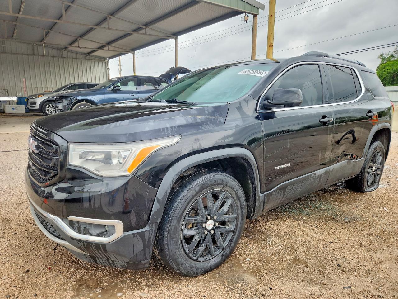 Salvage GMC Acadia Image