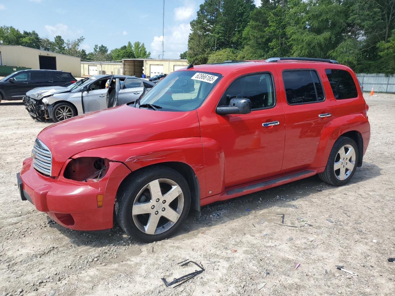 Salvage Chevrolet HHR Image