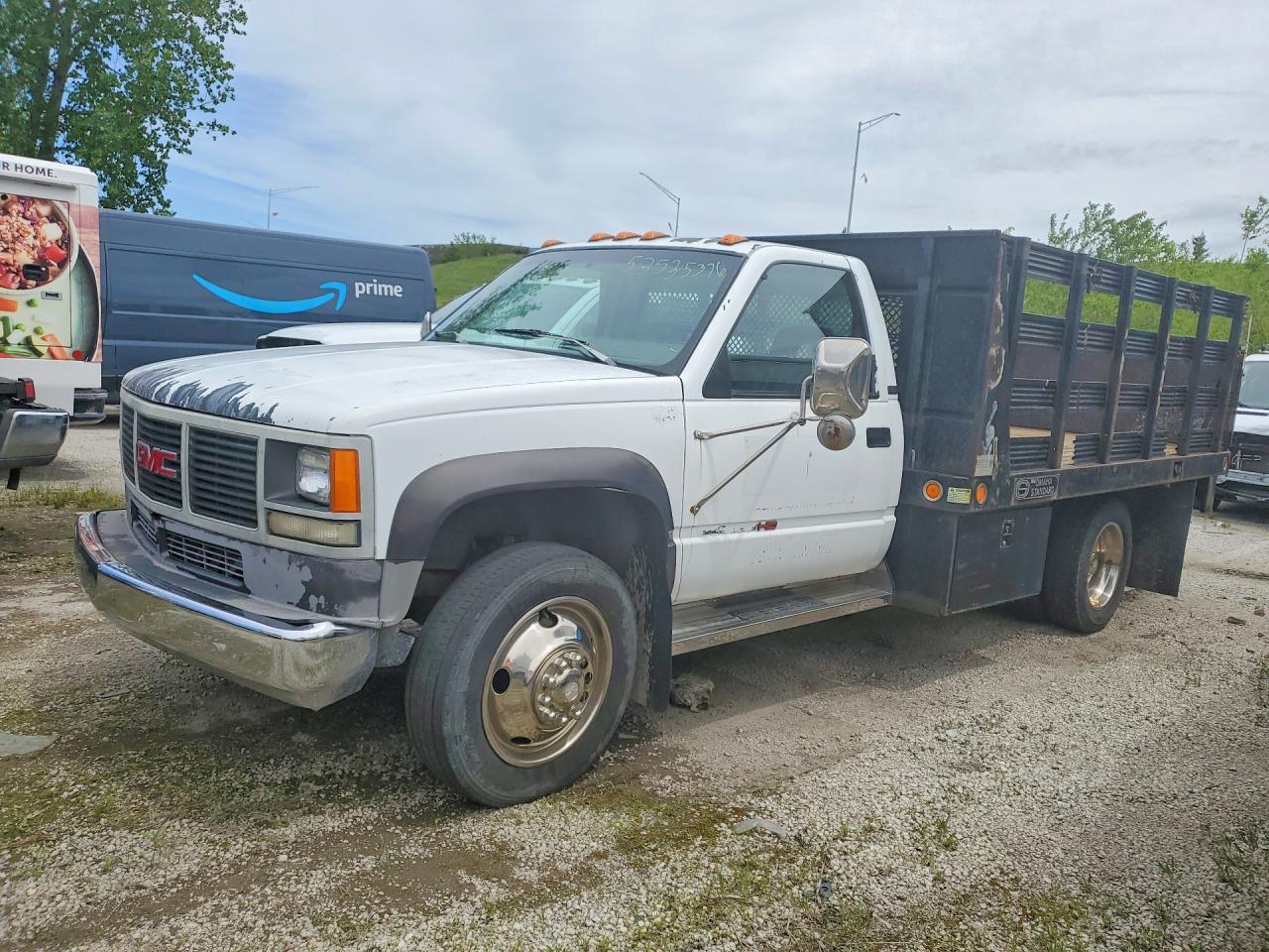 Salvage GMC Sierra Image