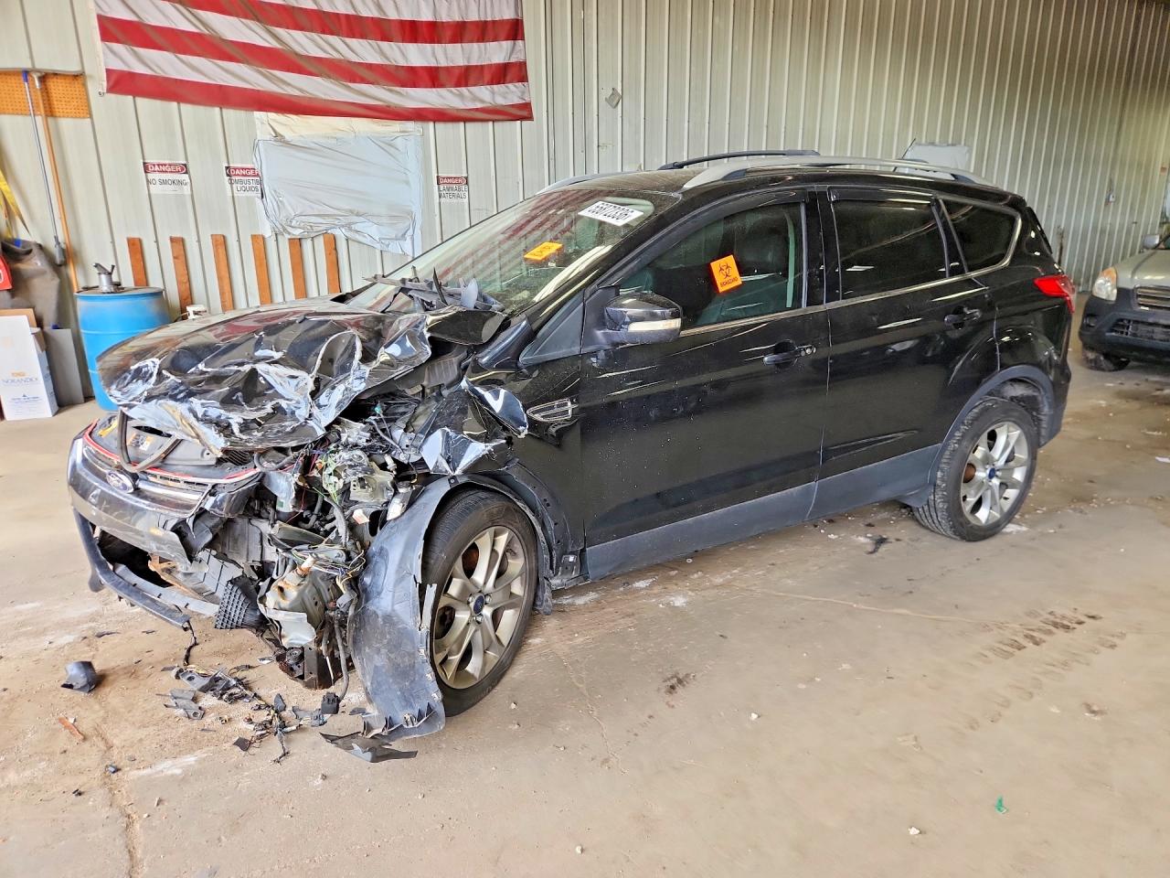 Salvage Ford Escape Image