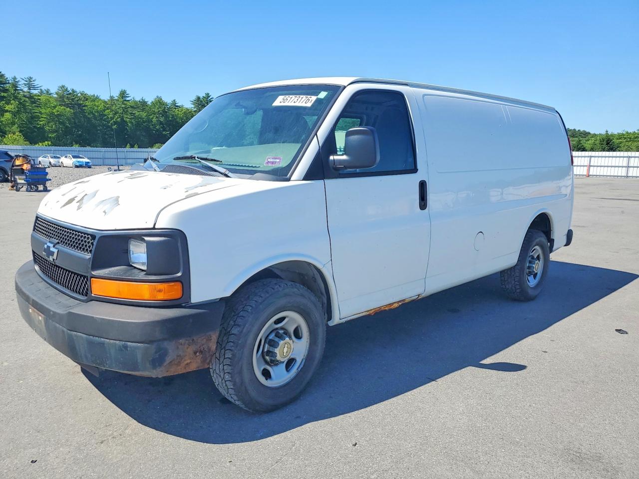 Salvage Chevrolet Express Image