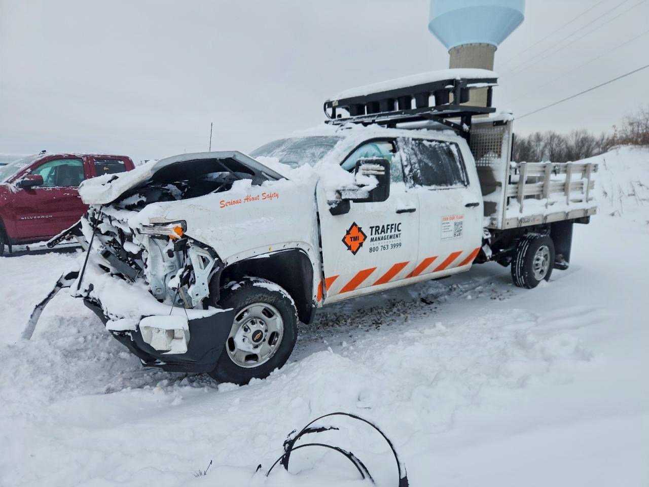 Salvage Chevrolet Silverado Image