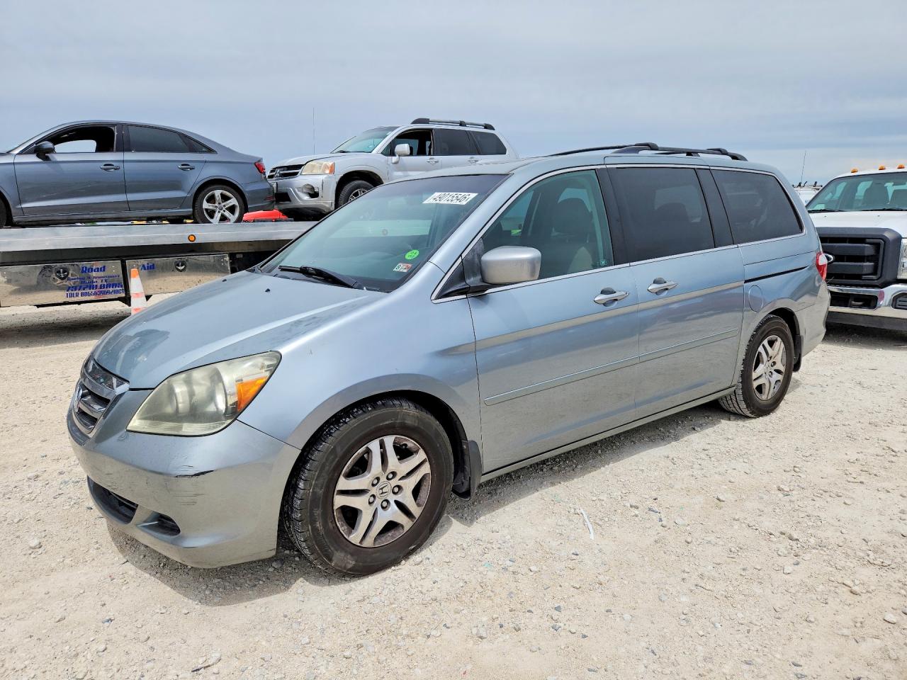 Salvage Honda Odyssey Image
