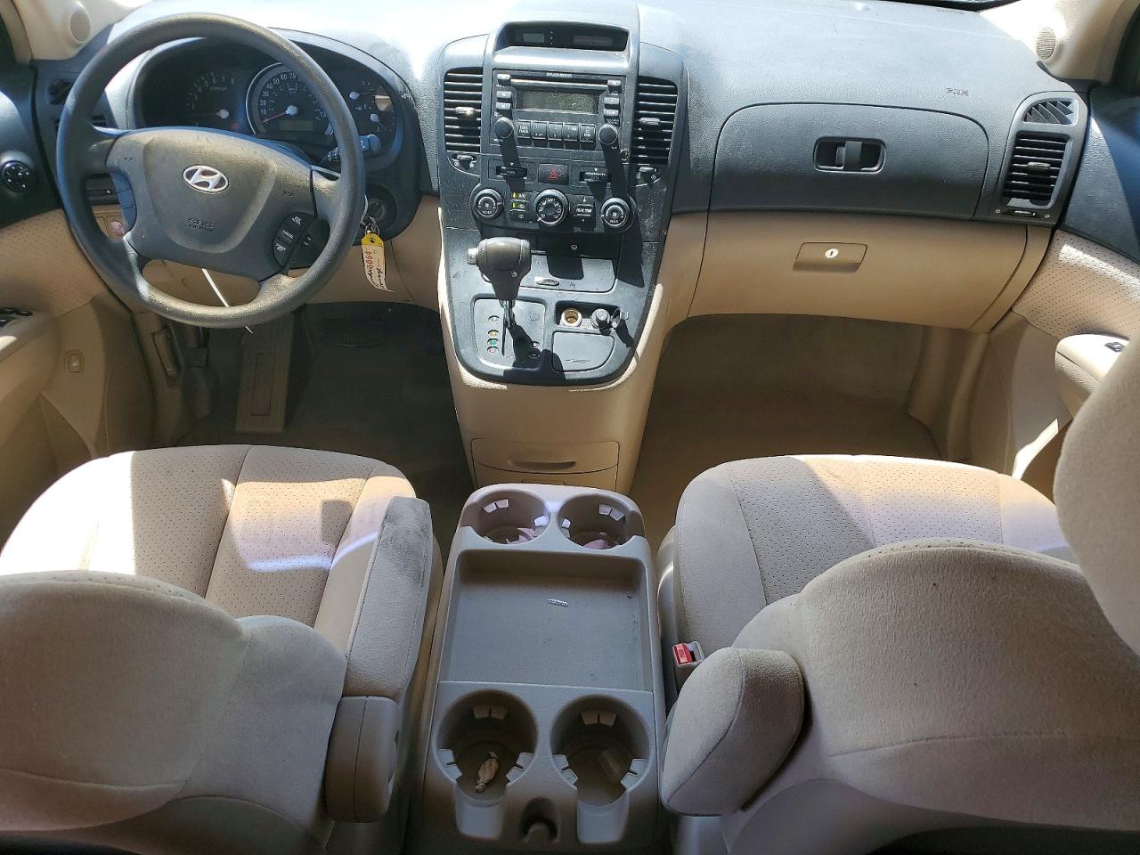 Hyundai Entourage Gls