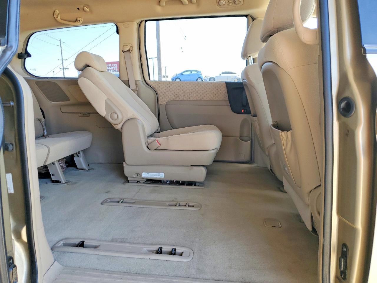 Hyundai Entourage Gls