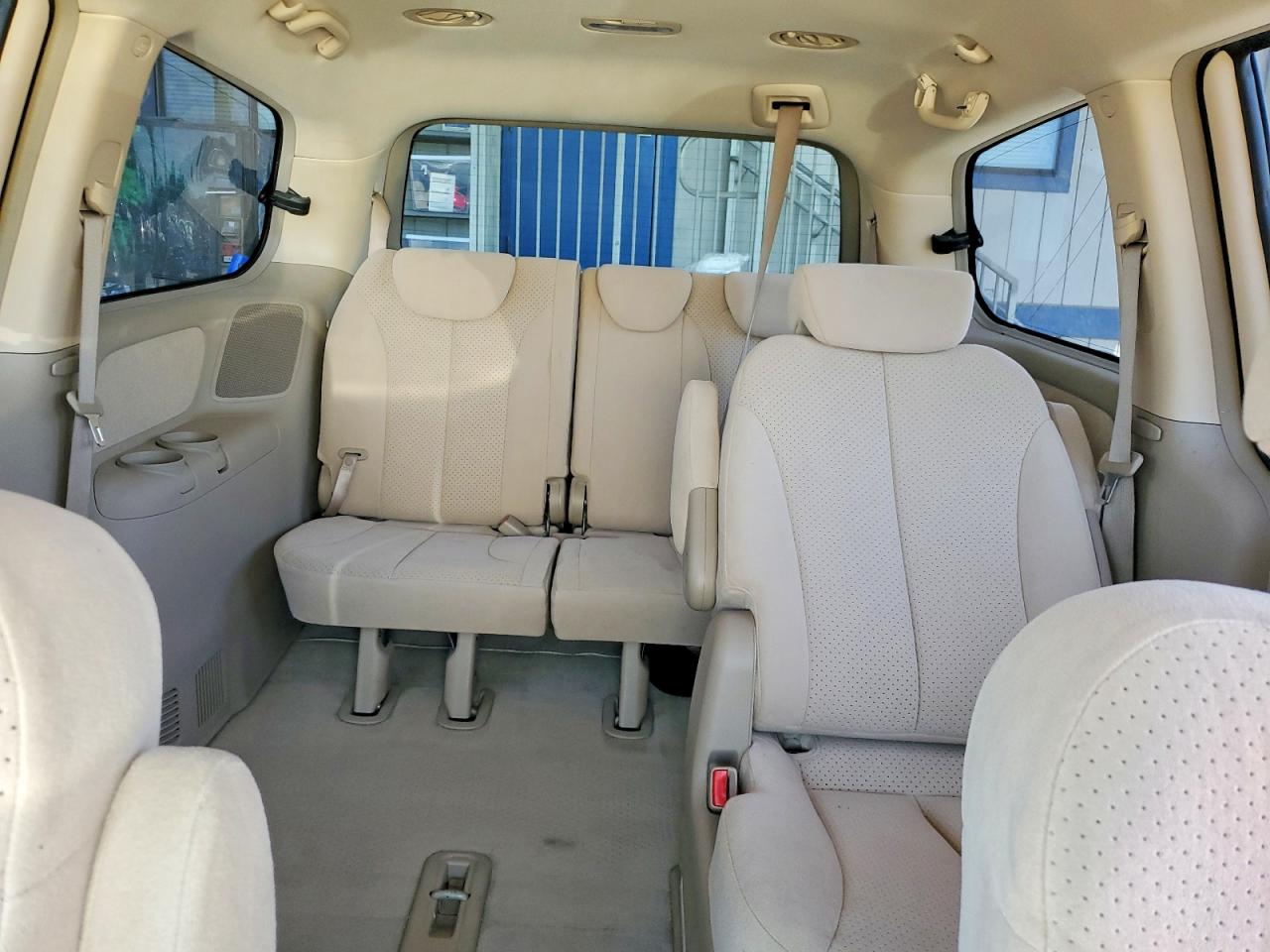 Hyundai Entourage Gls