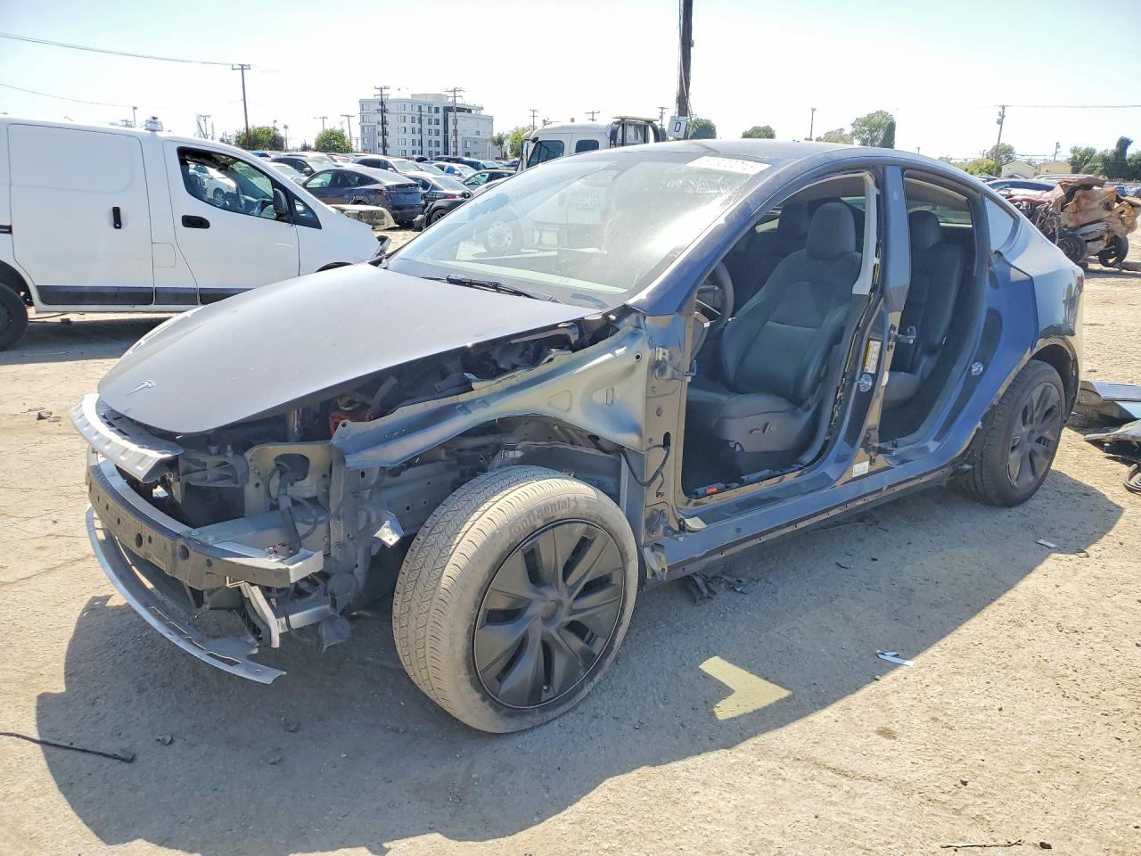 Salvage Tesla Model Y Image