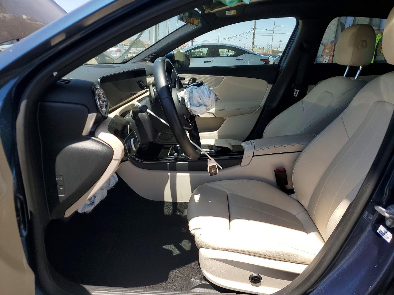 Mercedes-Benz A-Class 220