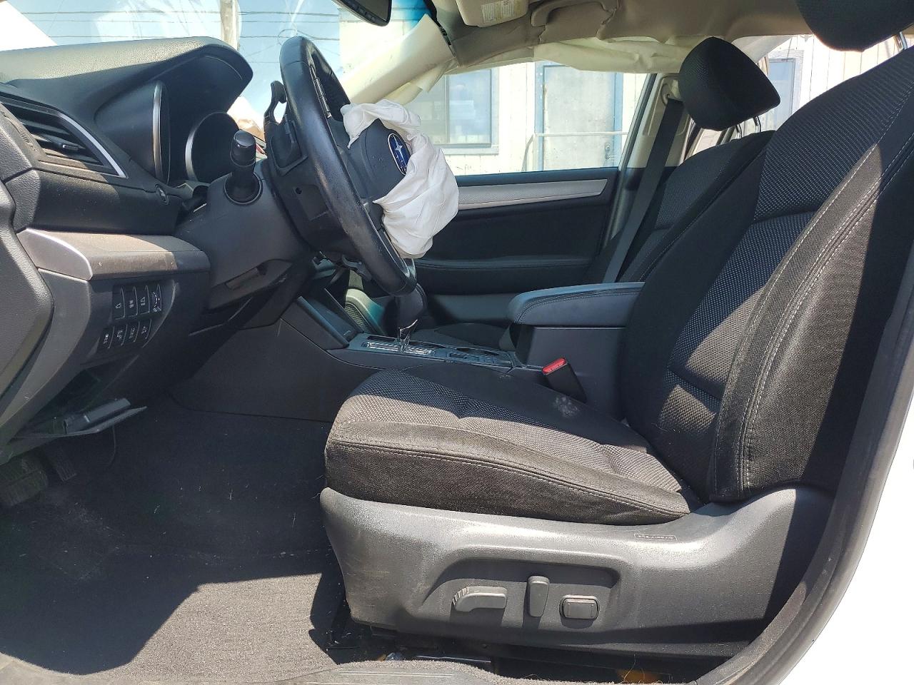 Subaru Outback 2.5i Premium