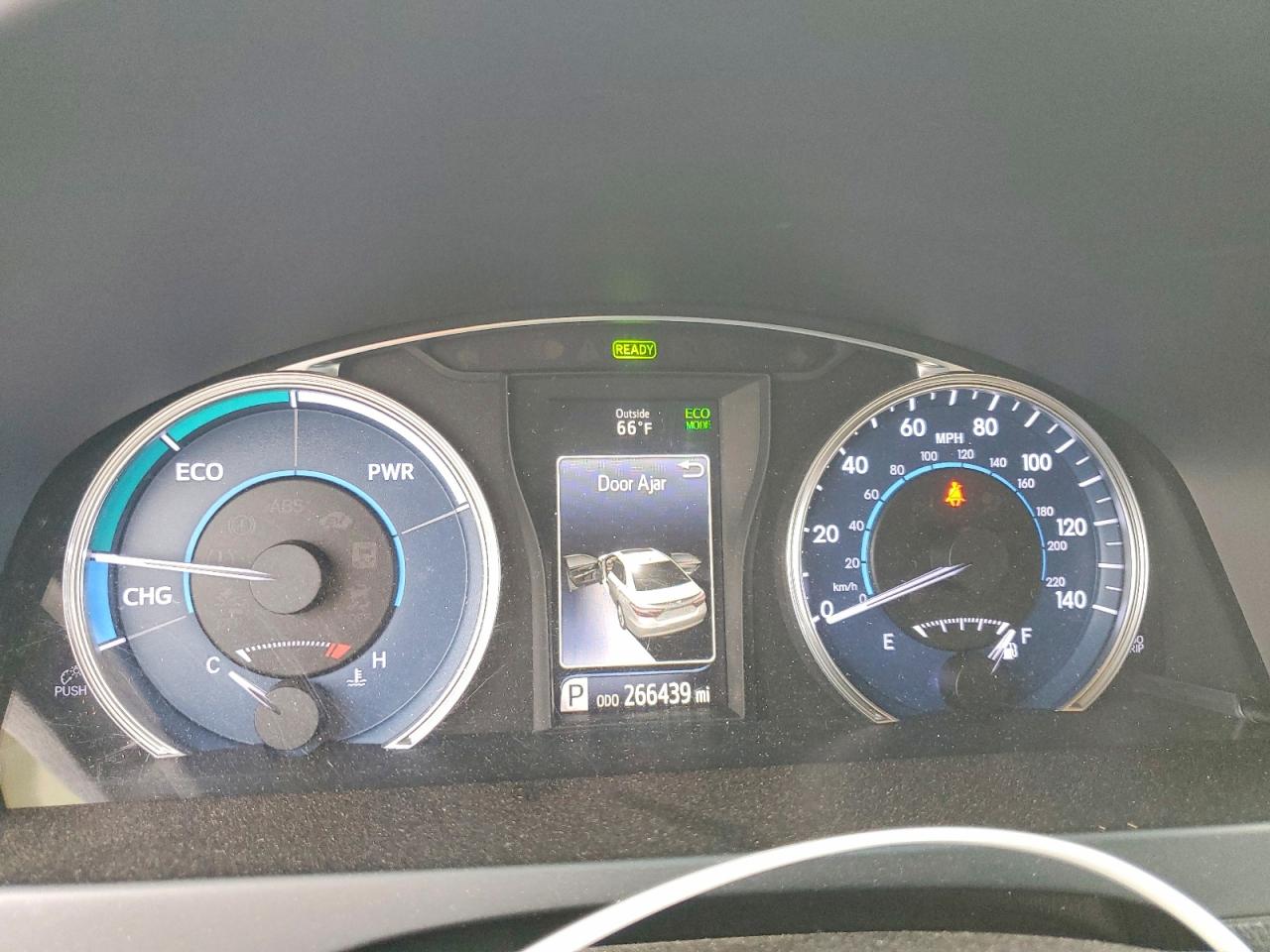 Toyota Camry Le