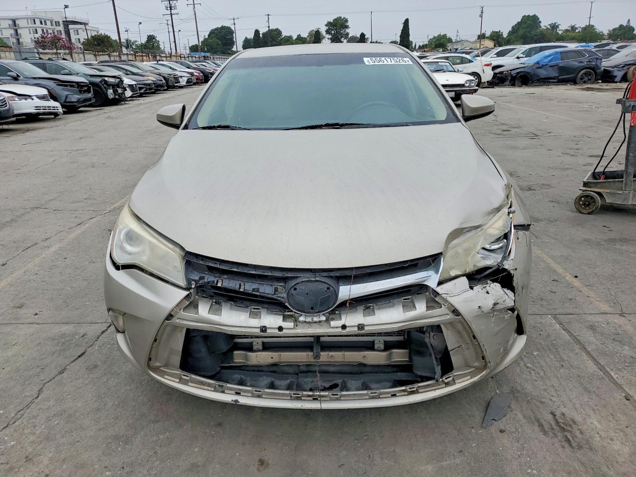 Toyota Camry Le