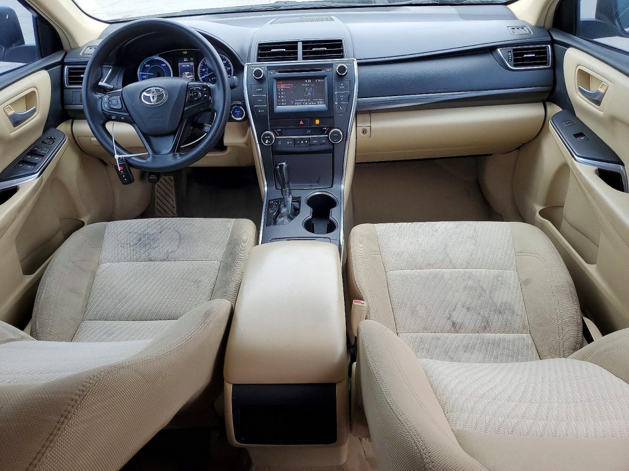 Toyota Camry Le