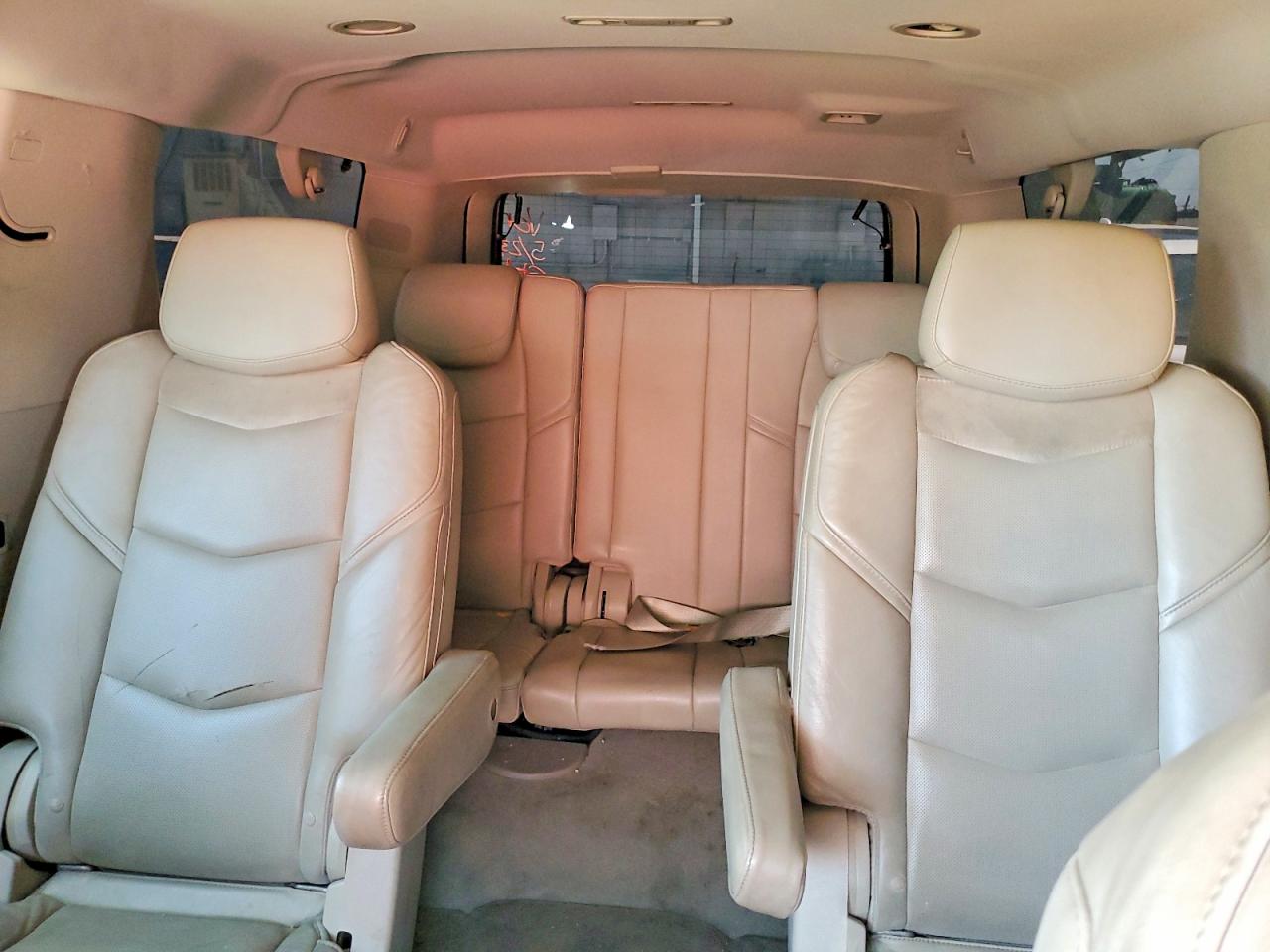Cadillac Escalade Esv Luxury