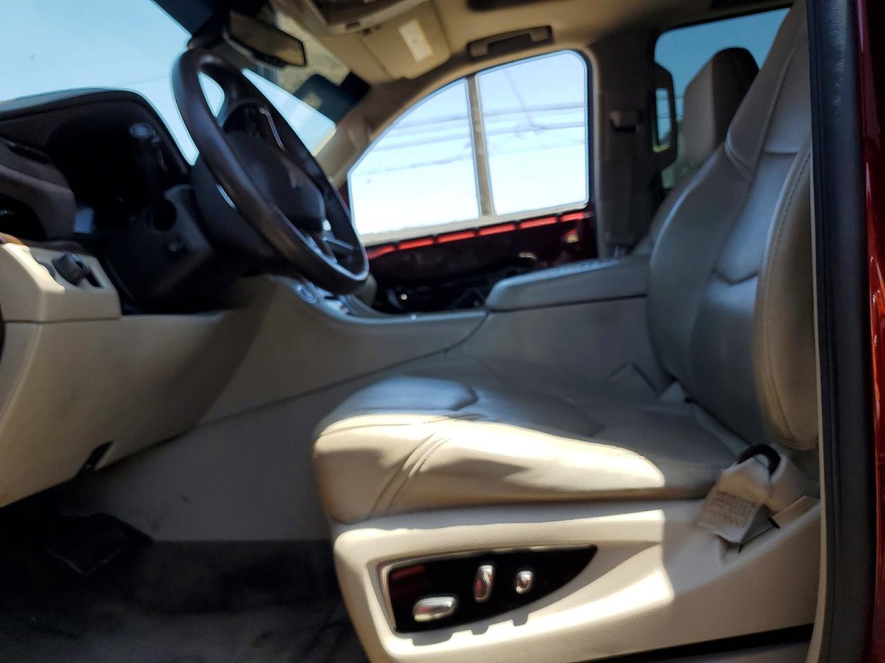 Cadillac Escalade Esv Luxury