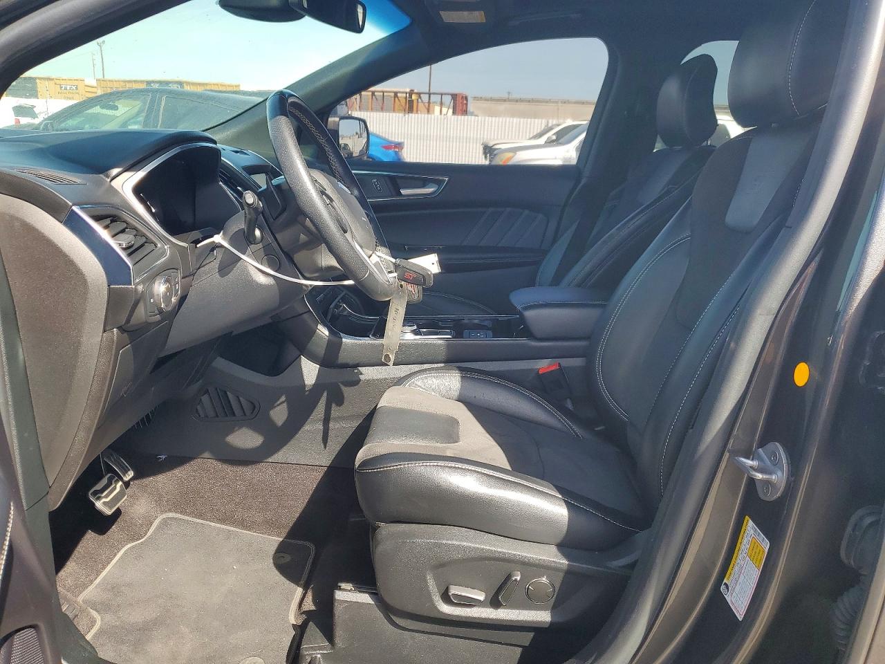 Ford Edge St