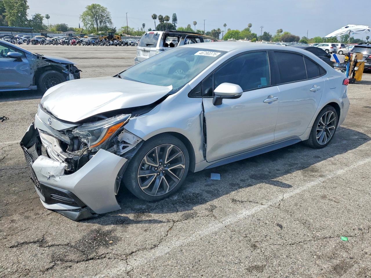 Salvage Toyota Corolla Image