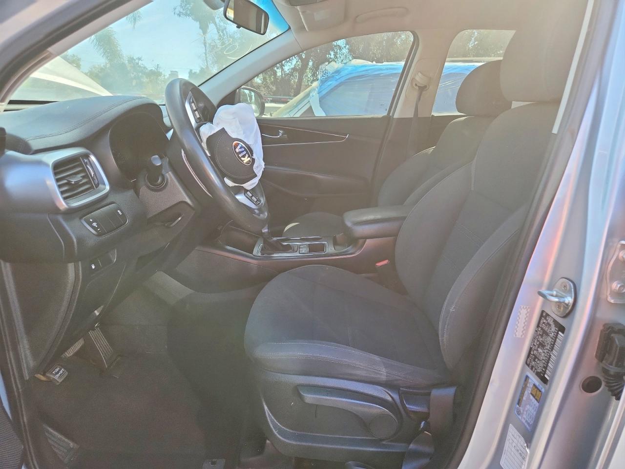 Kia Sorento Lx V6