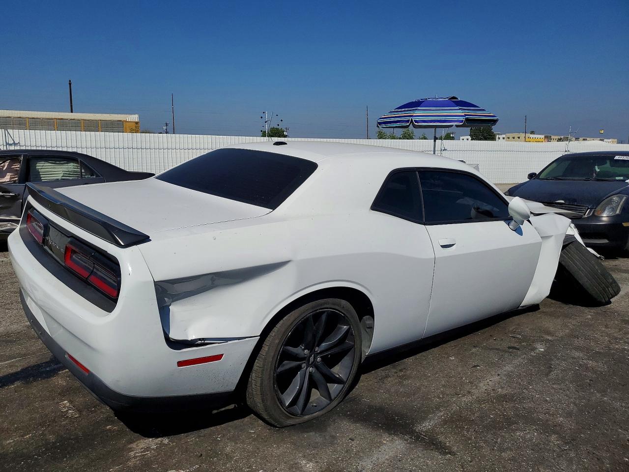 Dodge Challenger Sxt