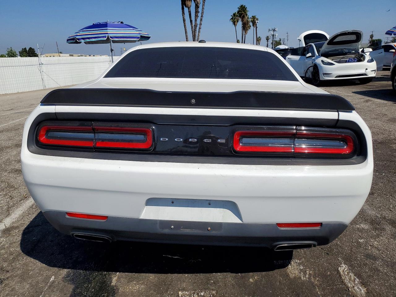 Dodge Challenger Sxt