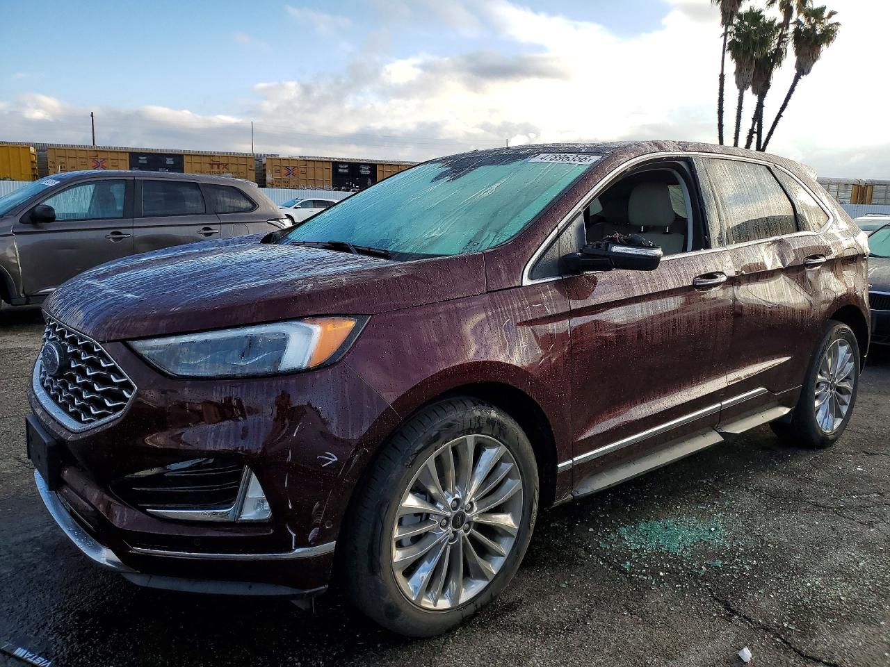 Salvage Ford Edge Image