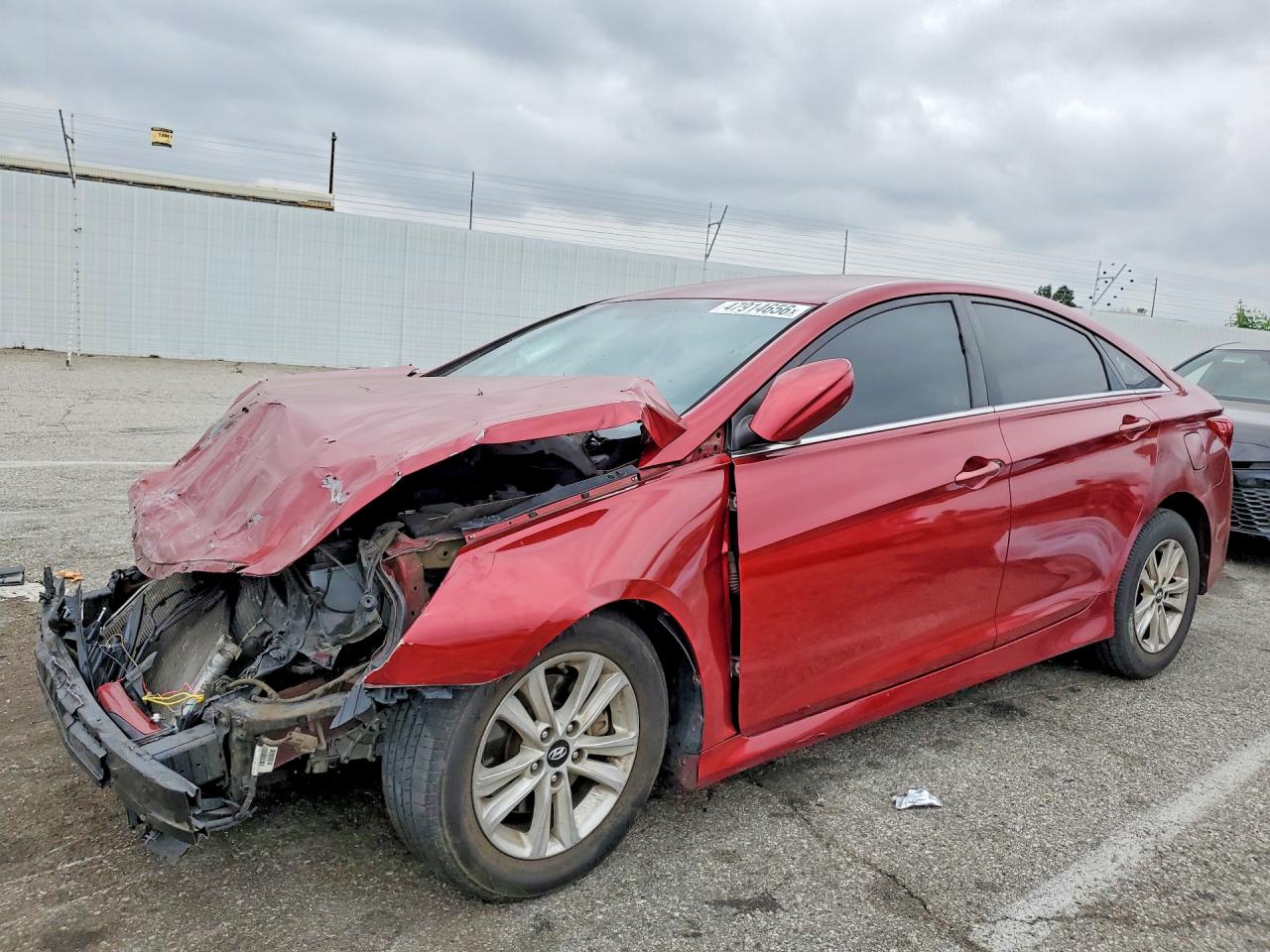 Salvage Hyundai SONATA Image